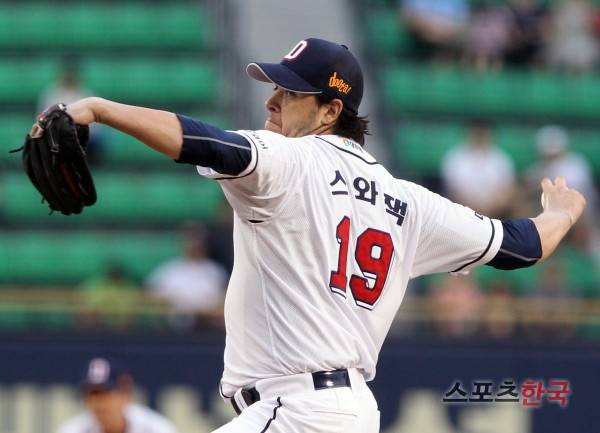 2015시즌 두산에서 뛰었던 앤서니 스와잭. 스포츠코리아 제공