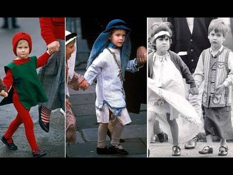 왼쪽부터 크리스마스 성극 출연을 위해 유럽의 전설 속 동물인 고블린 옷을 입은 해리 왕자, 이듬해엔 양치기 복장을 했다. 윌리엄 왕자는 동방박사 연기를 했다.