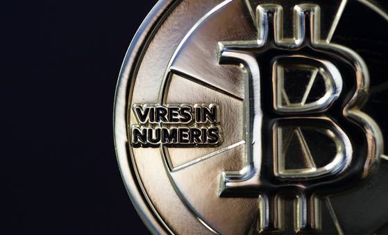 암호화폐 가운데 가장 시장점유율이 높은 비트코인. [중앙포토]