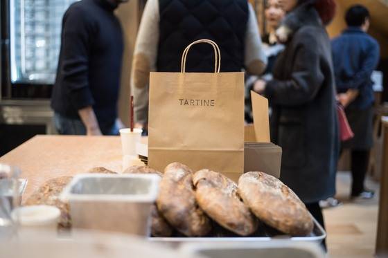 미국 샌프란시스코의 유명 빵집 '타르틴 베이커리'의 첫 해외 매장이 서울 한남동에 문을 열었다. [사진 타르틴 베이커리 서울]