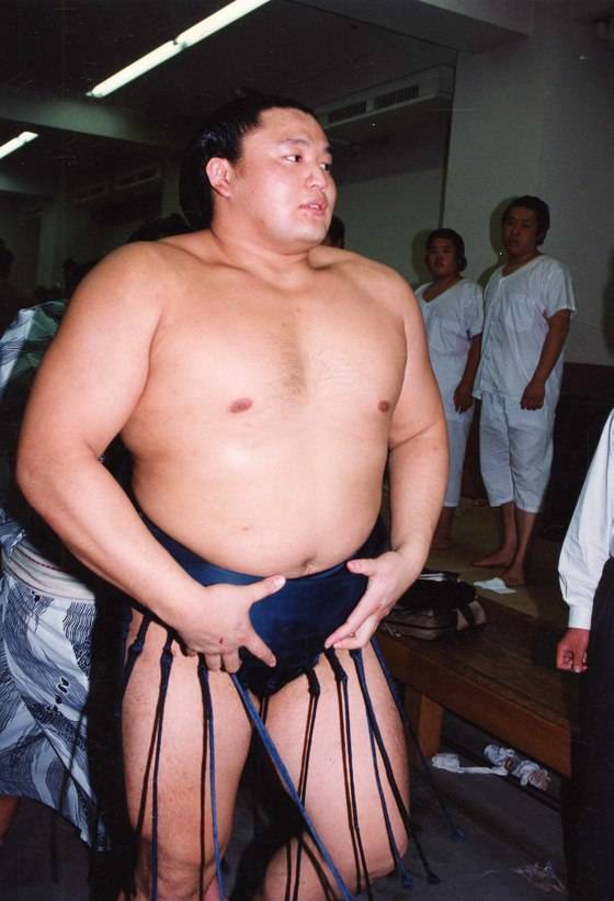 전 요코즈나인 다카노하나의 현역 시절 모습. [중앙포토]