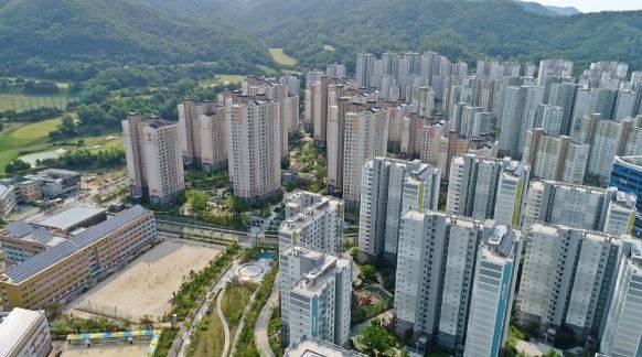 [사진 제공 : 위례롯데캐슬공인중개사]