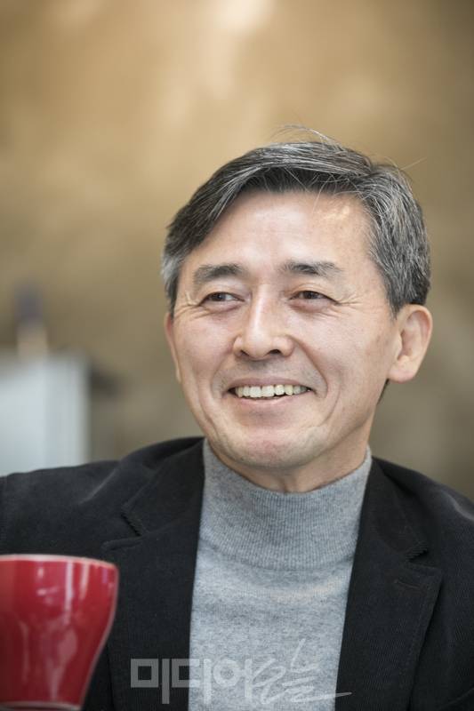 ▲ KBS 사장 출마 의사를 밝힌 양승동 PD가 5일 서울 당산동 인근 카페에서 미디어오늘과 인터뷰 하고 있다. 사진=이치열 기자 truth710@