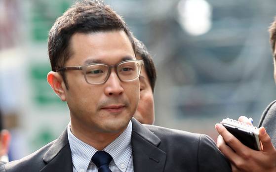 검찰이 25일 이명박 전 대통령 아들 시형씨를 불러 조사했다. [중앙포토]