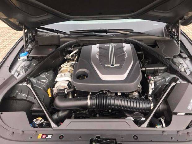 제네시스 G80 디젤에는 2.2리터 e-VGT엔진이 들어갔다. 최고출력 202마력(3천800RPM 도달시)과 최대토크 45.0kg.m의 힘을 낸다. (사진=지디넷코리아)