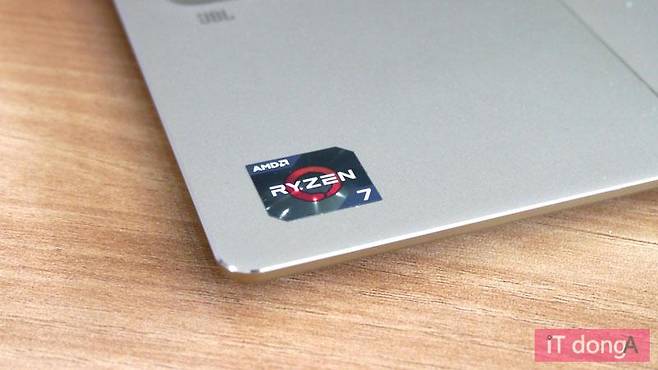 라이젠 로고 스티커