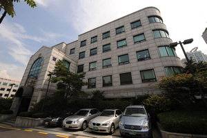 이명박 대통령의 사회 환원 재산으로 꼽히는 서울 서초동 영포빌딩