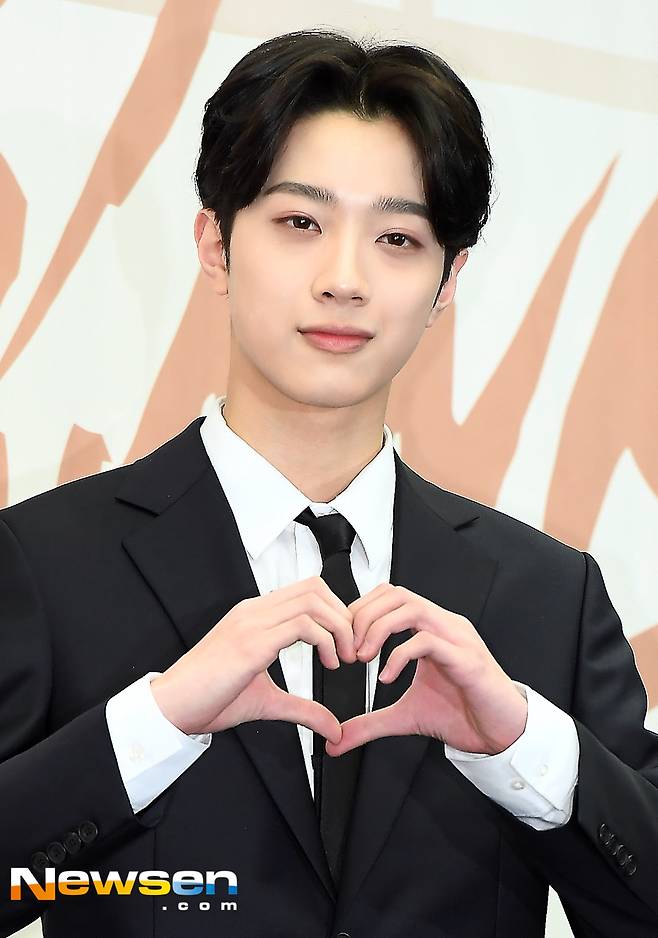 라이관린, 찹쌀떡처럼 흰 피부