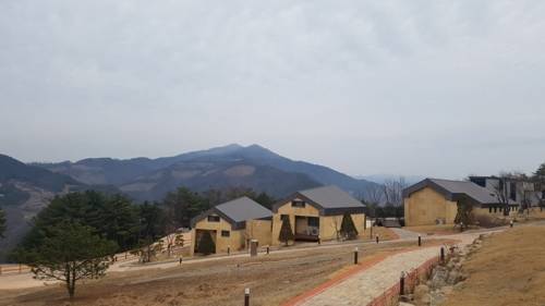 깔끔한 시설을 자랑하는 정감록 체험마을. 무엇보다 예약이 자유롭다.(성연재 기자)