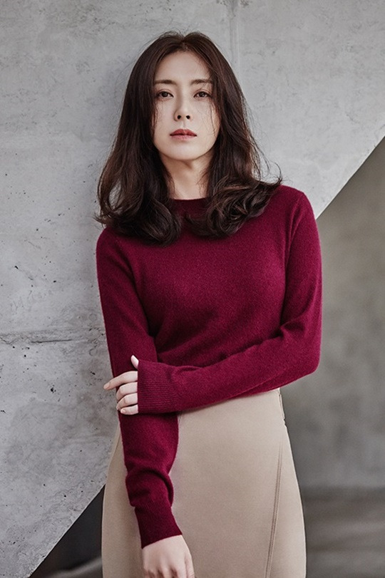 송윤아