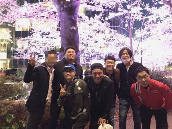 강풀,이승환,황정민,류승완,주진우,김제동(왼쪽부터). 사진|이승환 인스타그램