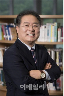 지난달 29일 임명된 이재영 대외경제정책연구원 원장. [사진=대외경제정책연구원]