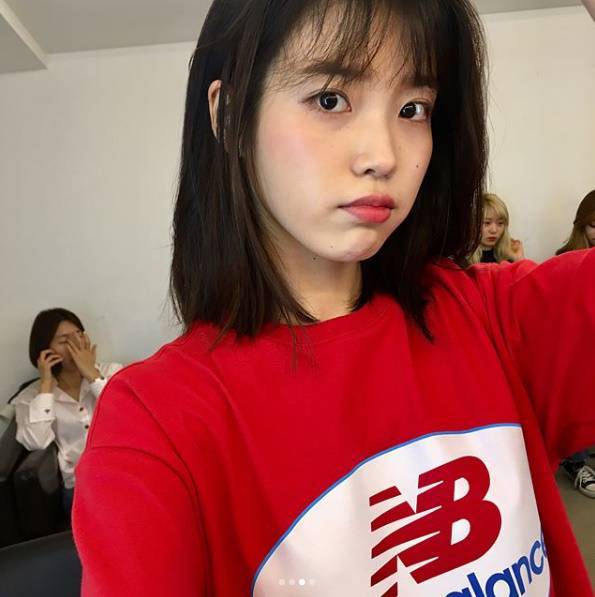사진=아이유 SNS