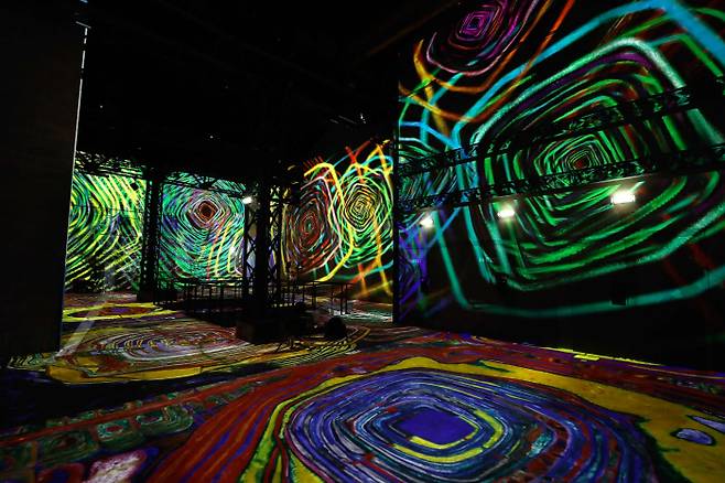 프랑스 파리에서 열리는 클림트 미디어 아트전시회. AFP연합뉴스