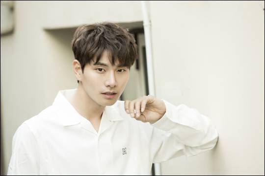 JTBC '으라차차 와이키키'를 마친 이이경은 "코믹 연기에 대해 자신감이 생겼다"고 말했다.ⓒHB엔터테인먼트