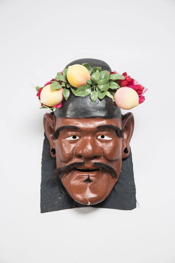 처용 탈. [사진 국립국악원(http://www.gugak.go.kr)]