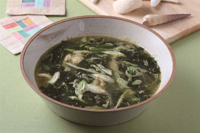 강원도 미역게장국.