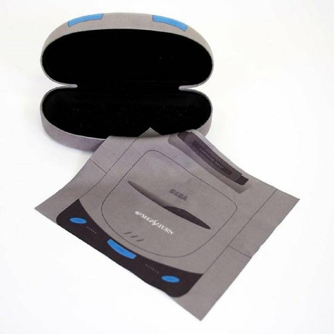 세가새턴 안경집