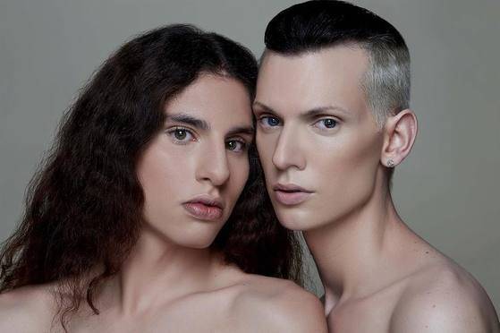 '메이크업에는 성별이 없다'고 내세우는 '제카'의 광고 비주얼. [사진 제카]