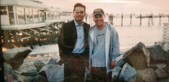 배우 이병헌과 차민수(오른쪽) 5단. [사진 차민수 제공]