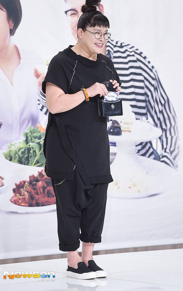 이영자 ‘그건 바로 과자 가방!?’