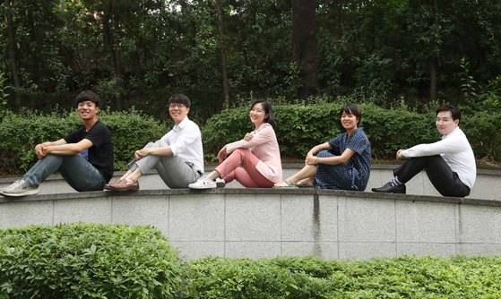 6·13 지방선거에 도전했던 2030 젊은 후보들. 왼쪽부터 경기도의원에 출마했던 김광원(노동당) 후보, 서울시장 도전자 우인철(우리미래) 후보, 서울 금천구의원에 출마했던 곽승희(무소속) 후보, 서울 강남구청장에 출마했던 이주영(녹색당) 후보, 서울시의원 선거에 도전했던 조준규(바른미래당)후보. 김상선 기자