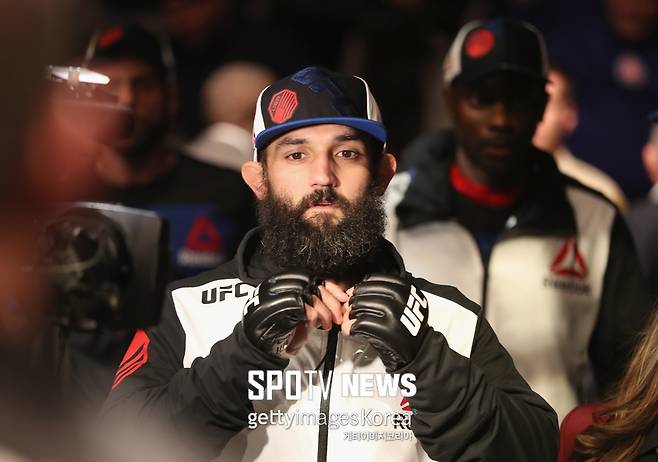 ▲ 조니 헨드릭스 갑자기 은퇴를 선언했다.