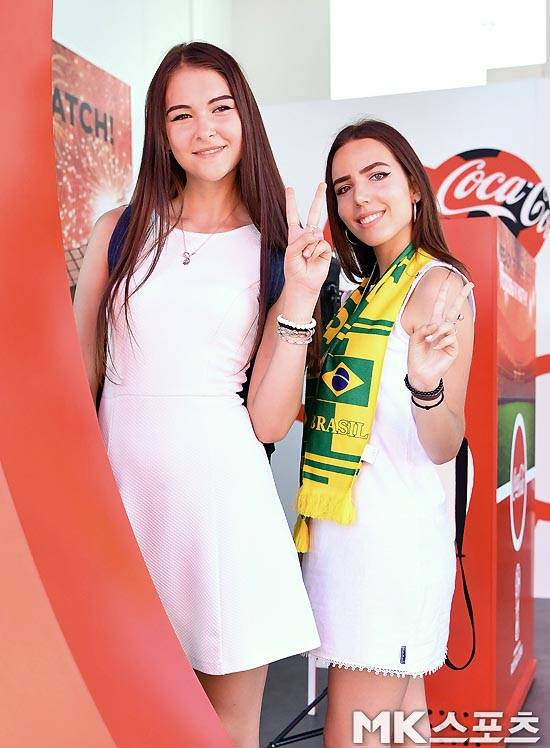 우승후보 브라질 미녀까지