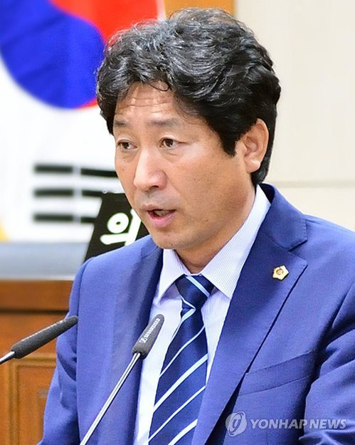 세종시의회 윤형권 의원 [세종시의회 제공=연합뉴스]