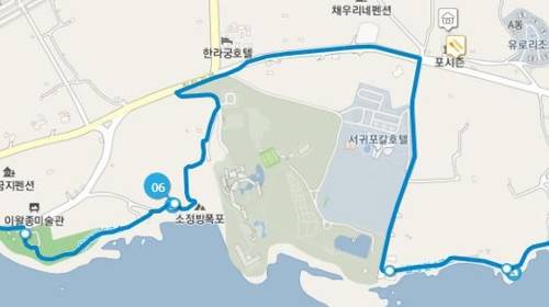 서귀포칼호텔 부근 제주올레 6코스 (제주=연합뉴스) 서귀포칼호텔 부근 현재의 제주올레6코스(파란색). 호텔을 우회하는 현재 코스에서 정원을 지나 소정방폭포까지 갈 수 있도록 길이 조정된다. 2018.7.25 [제주올레 홈페이지 캡처]