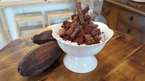 초코 빙수 정폴헤랑 제공