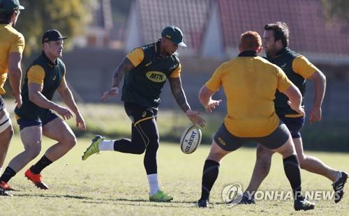 SOUTH AFRICA SPRINGBOK RUGBY PRACTICE