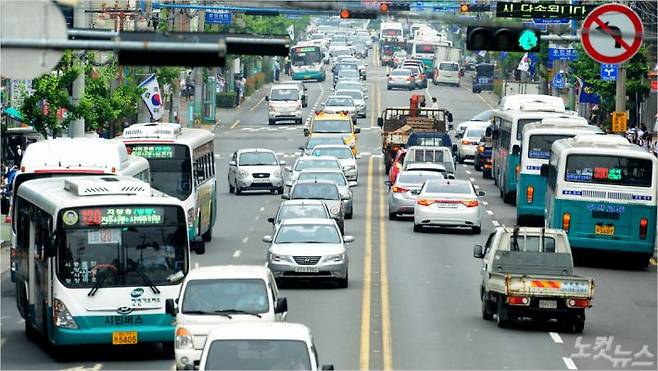 진주지역 시내버스. (자료사진)