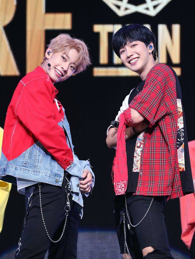 [종합IS] '프듀2'→데뷔→첫 정규..MXM, 눈부신 성장