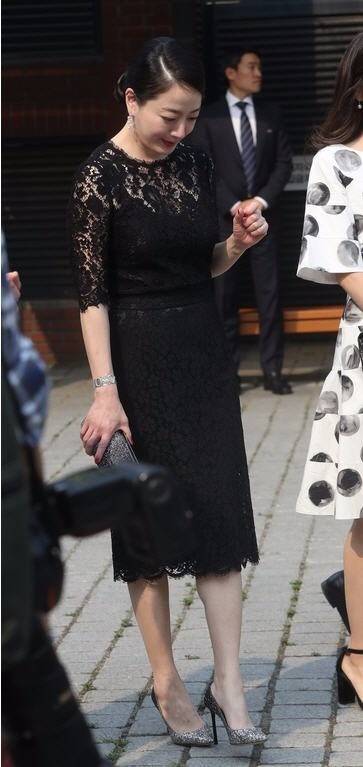 노현정 전 아나운서가 정몽준 아산재단 이사장의 장녀 결혼식에 참석한 모습/사진=연합뉴스