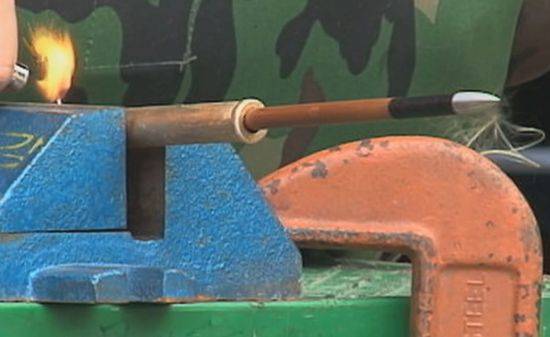 시험 발사하는 세총통의 모습. 사거리는 약 250미터 정도로 근거리에서 대단한 살상력을 지닌 무기였던 것으로 알려졌다.(사진= 문화재청 문화유산채널)