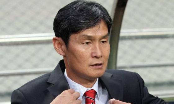 [포토]최용수 감독,긴장감 가득