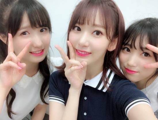 왼쪽부터 혼다 히토미 미야와키 사쿠라 야부키 나코