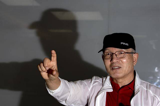 군에서도 그는 목표를 향해 전력을 다하는 ‘독종’이었다. 김주영 기자 will@hankookiilbo.com