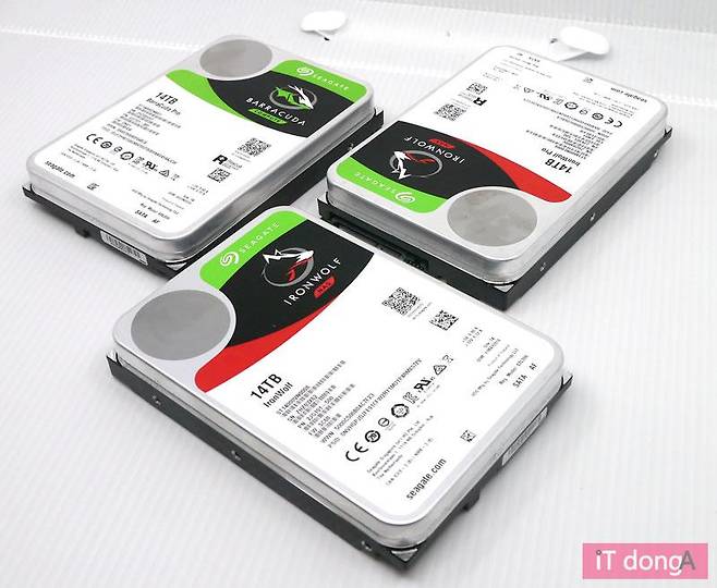 씨게이트의 14TB 신제품 HDD 3종