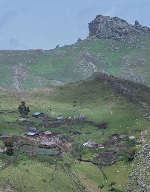 해발 3,000m가 넘은 곳에 마을이 자리하고 있다