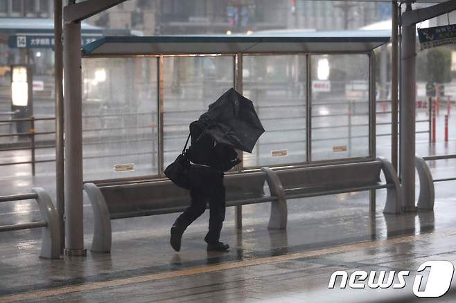 일본 강타한 태풍 '짜미' © AFP=뉴스1