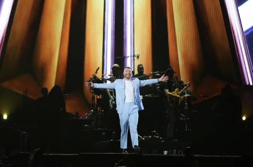 지난 9일 '현대카드 슈퍼콘서트 23 SAM SMITH'를 통해 가수 '샘 스미스'의 첫 내한 공연이 진행됐다. [사진 제공 = 현대카드]