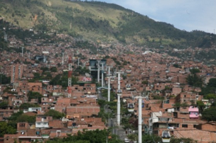 도시 재생으로 범죄율을 80% 낮춘 콜롬비아 메데인(Medellin).