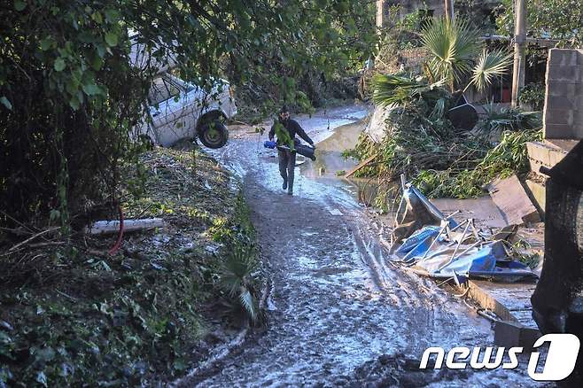 팔레르모시 폭풍 피해 현장 © AFP=뉴스1