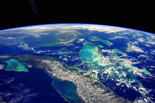 ISS에서 본 지구…우리가 지켜야 할 아름다운 세계