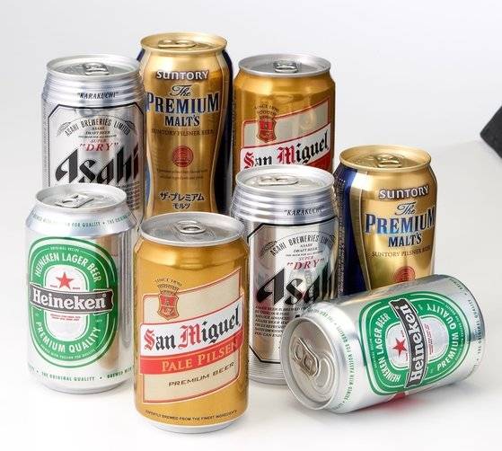 대형마트와 편의점을 중심으로 많이 팔리는 수입맥주들. [사진 롯데마트]