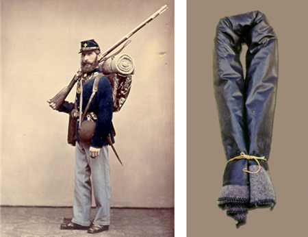 판초 우의 휴대법. 입지 않을 때는 등에 지거나(좌), 길게 만 끝을 묶은 후 상체에 사선으로 둘렀다(좌). /출처=미국 육군군사연구소