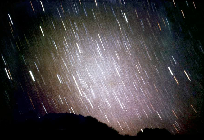 1971년 테네리페 관측소에서 찍은 황도광-임페리얼칼리지런던 제공