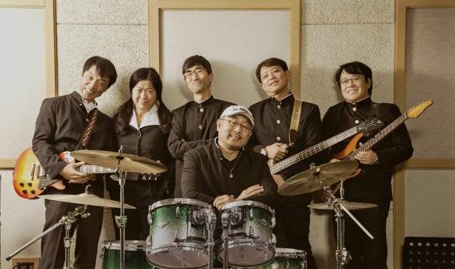 35년 만에 탄생한 밴드 ‘낼모레’.